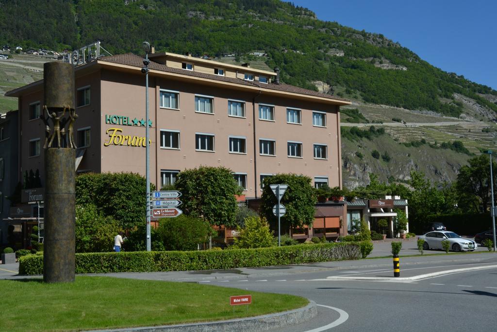 Hotel Forum Martigny Zewnętrze zdjęcie