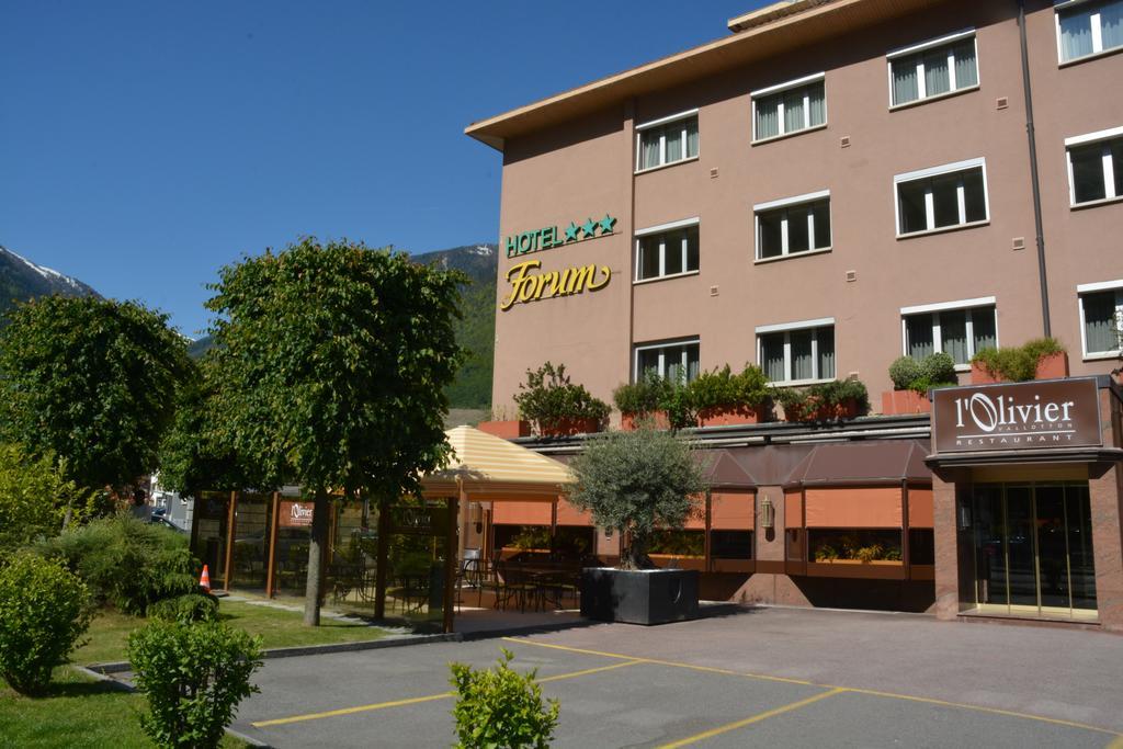 Hotel Forum Martigny Zewnętrze zdjęcie